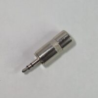 Ficha plug 3.5mm estéreo metálica (cuerpo grande)