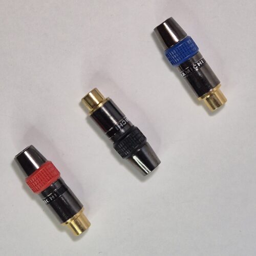 Ficha RCA hembra metálica de calidad superior. Variantes de color